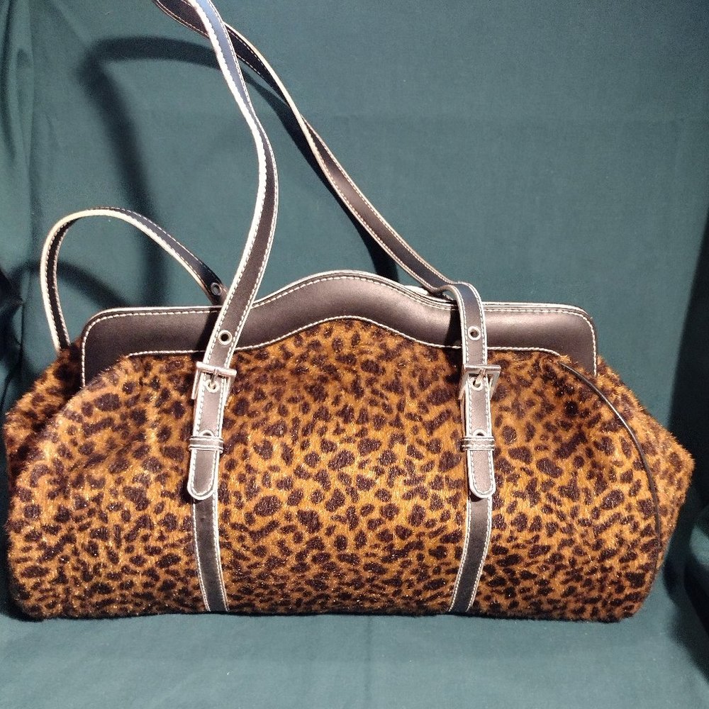 🌎 Maxx ||  Leopard Faux Fur Satchel
